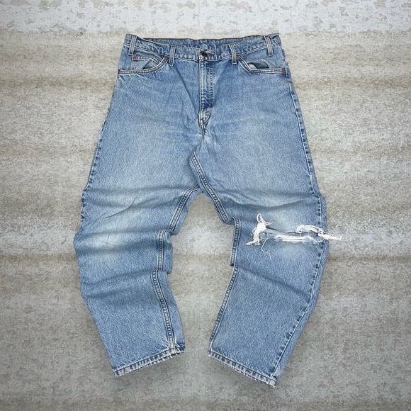 Vintage Orange Tab Levis Jeans 550 Relaxed Fit Tapered Leg Light Wash 90s - Picture 2 of 6